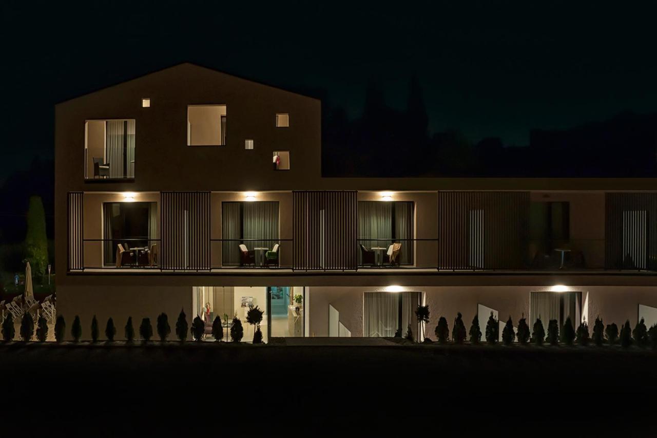 Relais Forte Benedek Wine & Spa - Adults Only Pastrengo Exterior foto